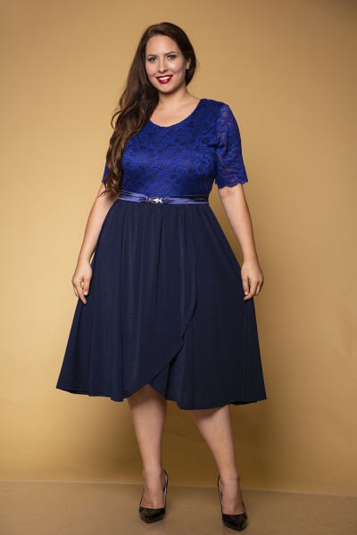 Spoločenské šaty.