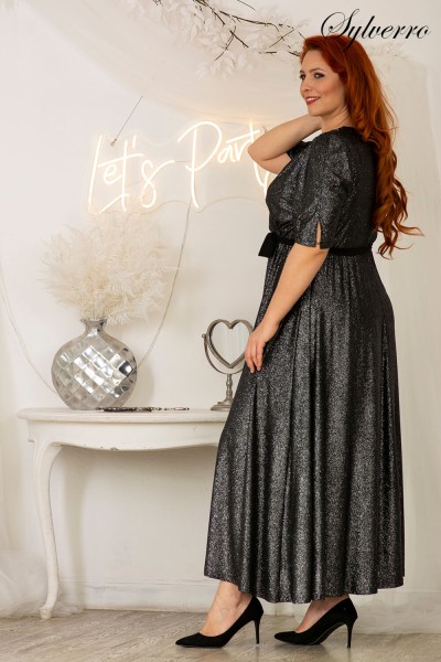 Spoločenské šaty.